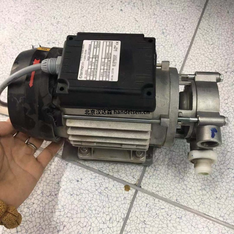 德國(guó)Termotek冷卻水循環(huán)泵13739現(xiàn)貨 b3b52ef045a5ab716dfa63ae3c3a3f4_副本
